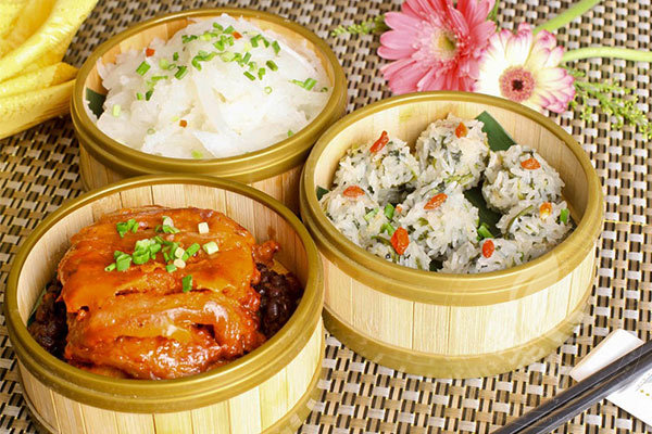 即刻領鮮中式快餐加盟費多少錢
