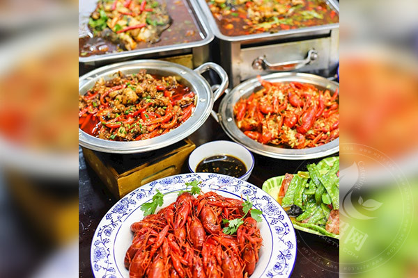 吃一城水煮肉片米飯生意為什么不好