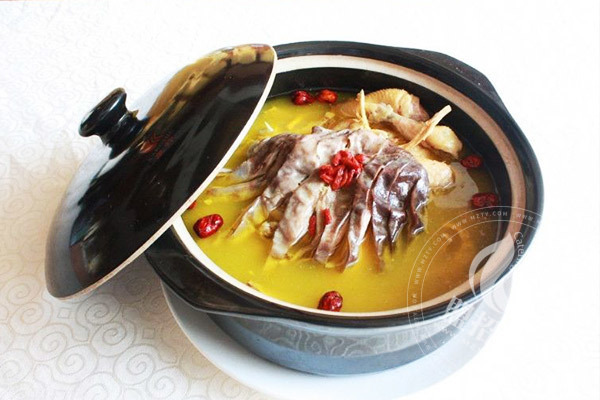 藕然間養生湯鍋加盟要多少錢